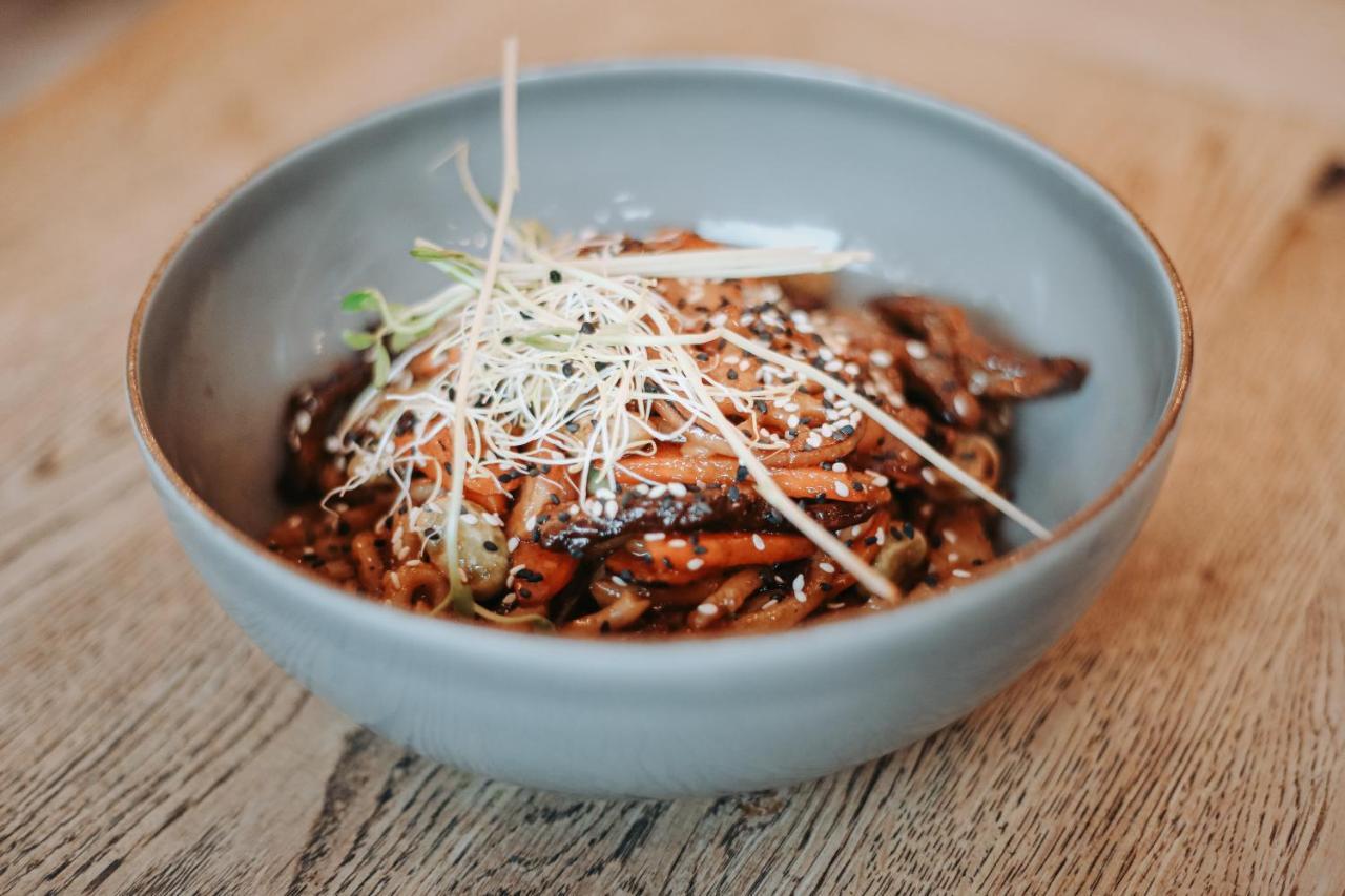 Nová Dubnica Dubno Eat & Sleep酒店 外观 照片