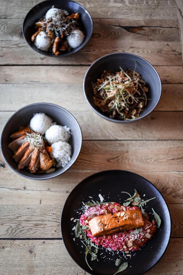 Nová Dubnica Dubno Eat & Sleep酒店 外观 照片